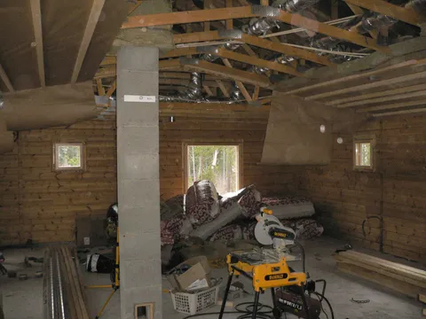 Etsitkö luotettavaa rakentajaa pientalohankkeeseesi?