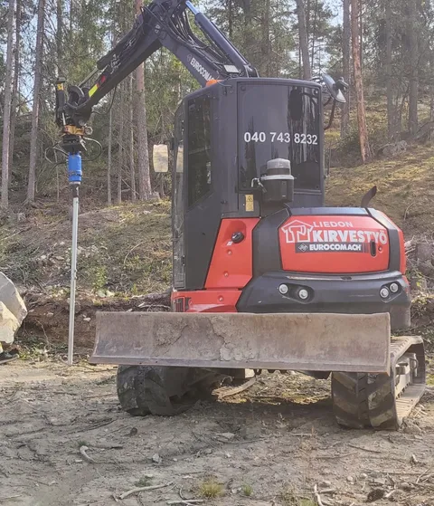 Ruuvipaalutukset osana kattavaa palveluvalikoimaa